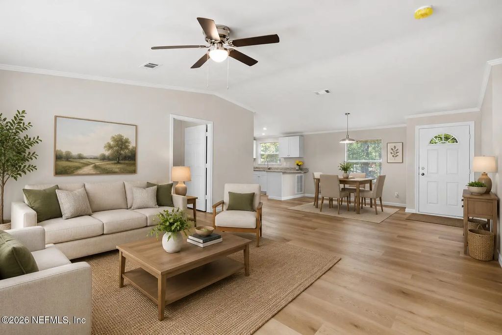 267 Aster Avenue, Middleburg