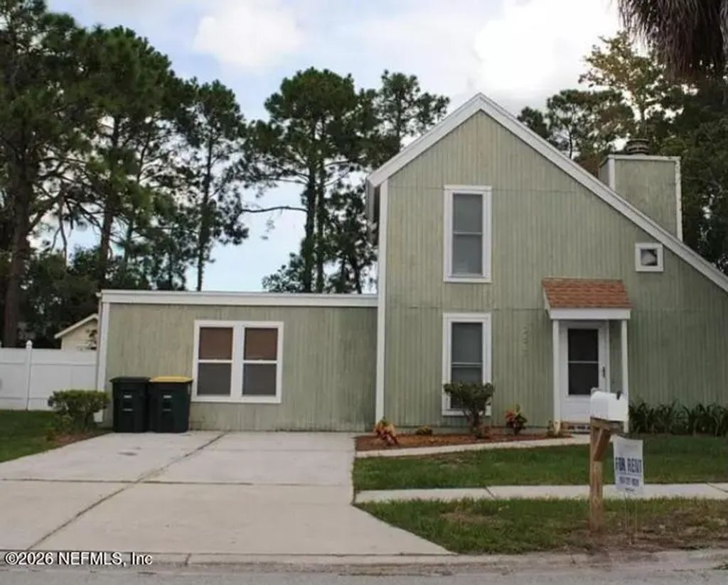 2473 Wattle Tree Road W, Jacksonville