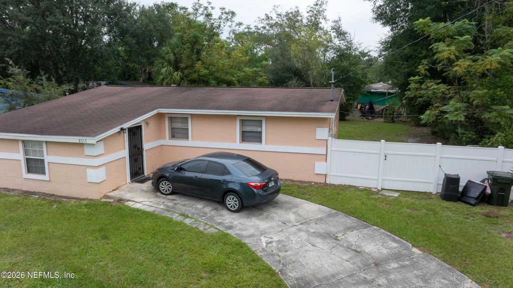 8513 Oak Leaf Road, Jacksonville