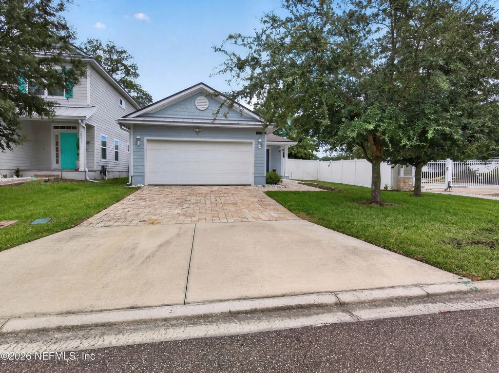 2205 Sandy Bay Lane, Jacksonville