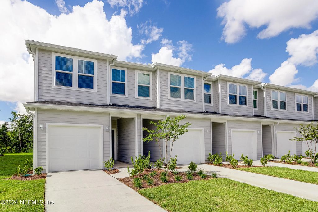4736 Tigers Eye Court, Jacksonville