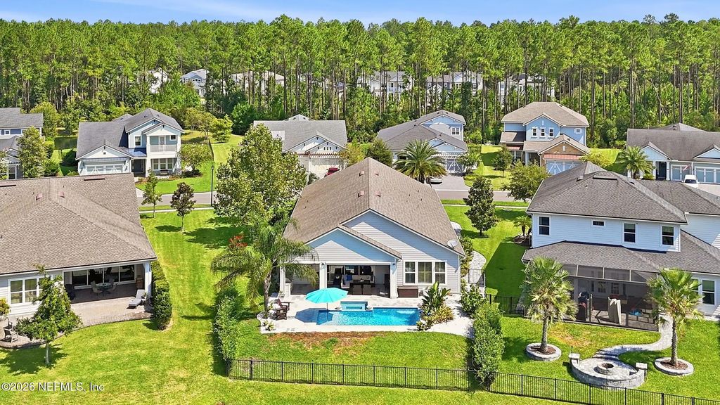 220 Pine Haven Drive, St. Johns