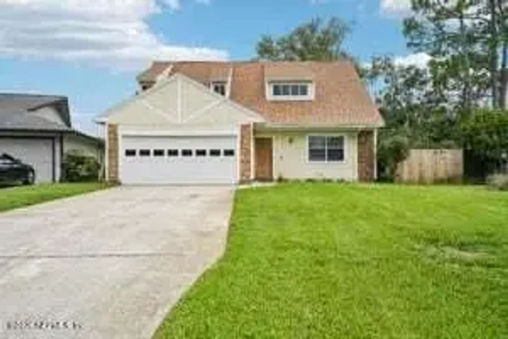 13004 Twin Pines Circle S, Jacksonville