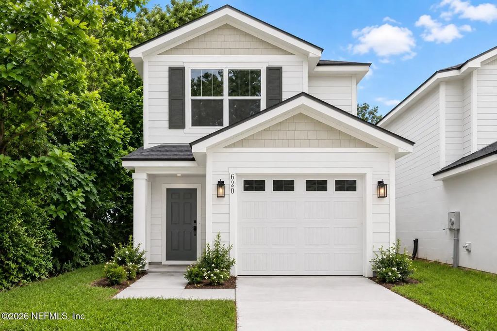 8404 Berry Avenue, Jacksonville