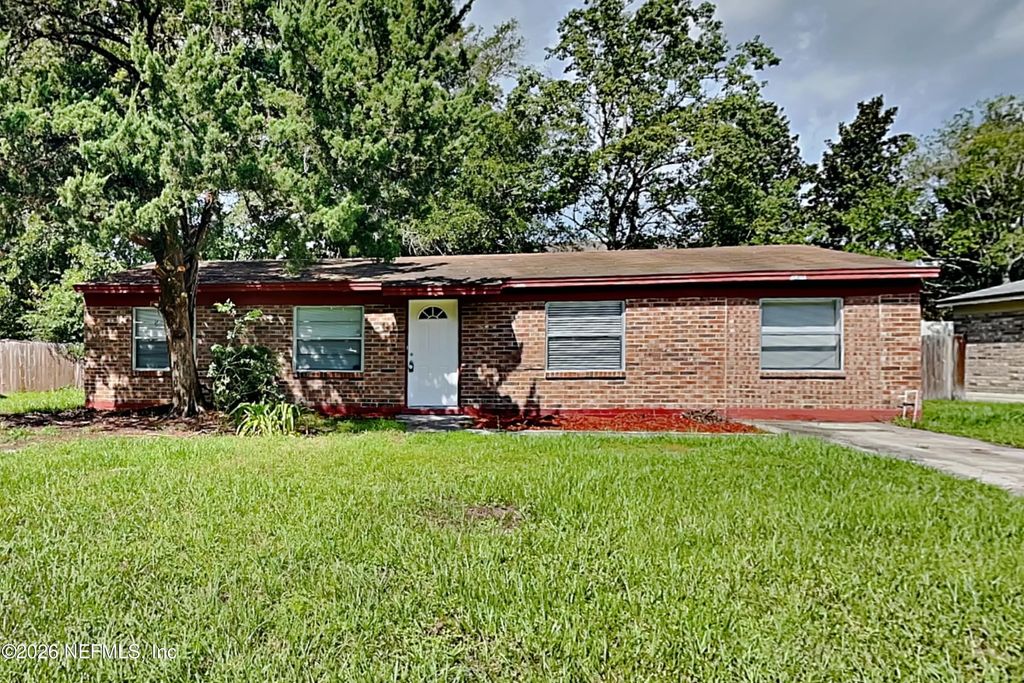 4888 Strato Road W, Jacksonville