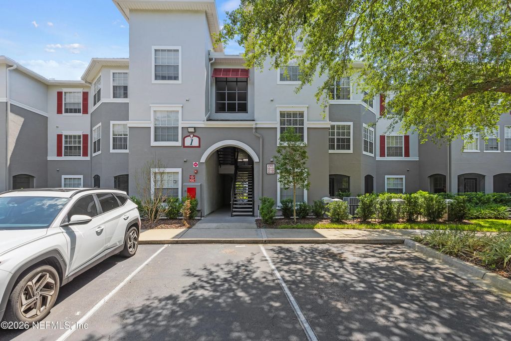 3591 Kernan Boulevard S 118, Jacksonville