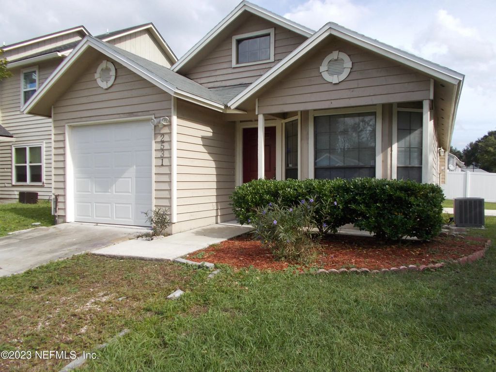 2531 Townsquare Drive, Jacksonville