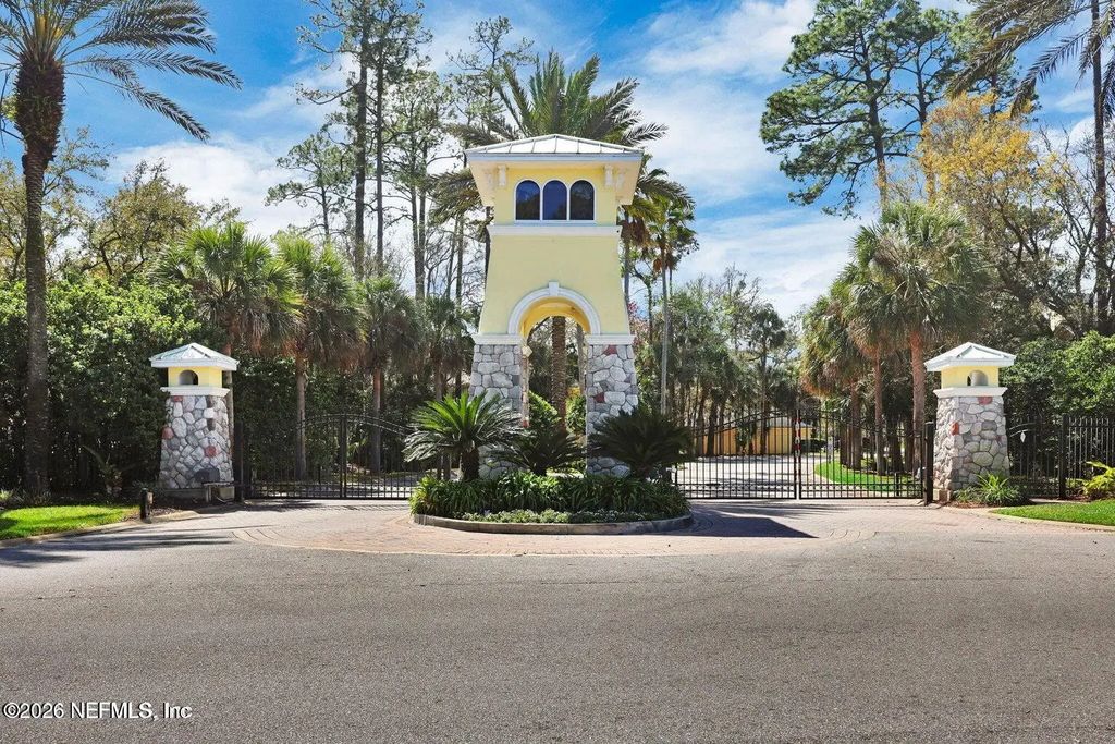 1800 The Greens Way 1108, Jacksonville Beach