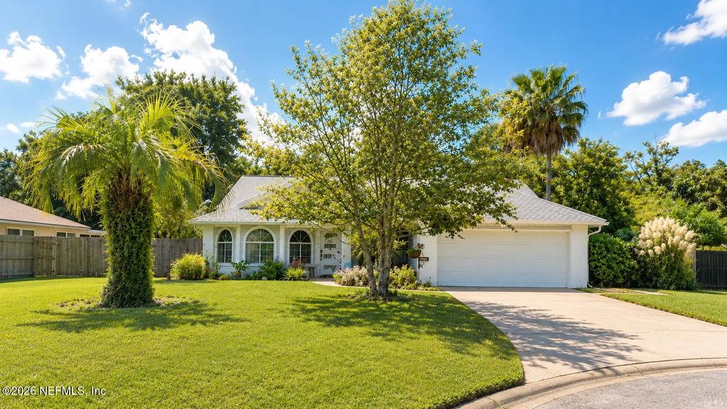 2884 Waverly Falls Court, Jacksonville