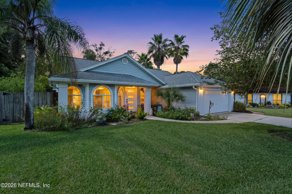 2884 Waverly Falls Court, Jacksonville