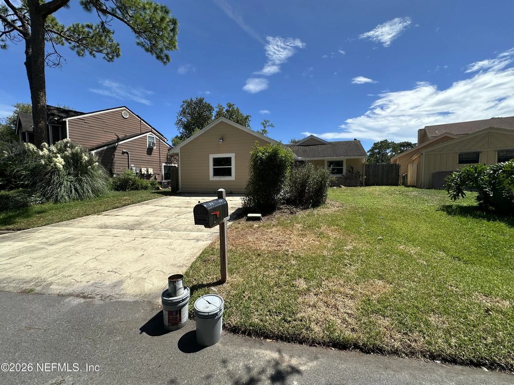 13024 Bent Pine Court E, Jacksonville