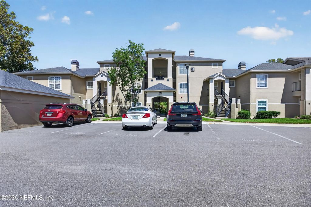 1701 The Greens Way 1415, Jacksonville Beach