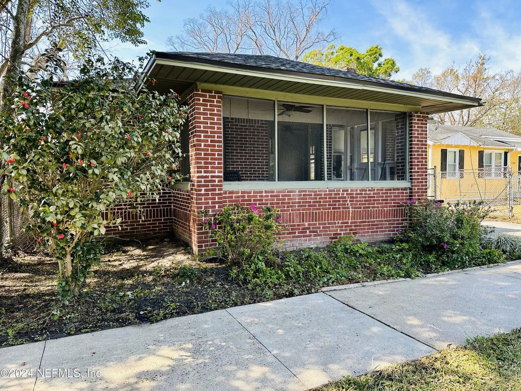 744 West Street, Jacksonville