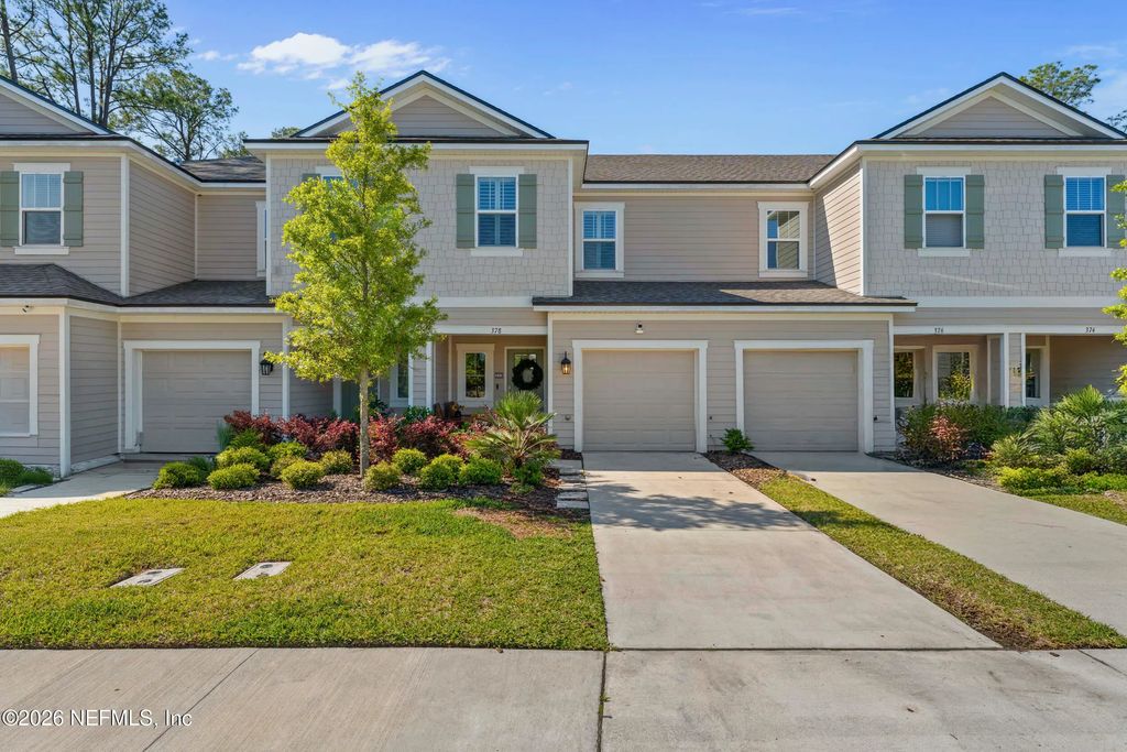 378 Annies Place, Jacksonville
