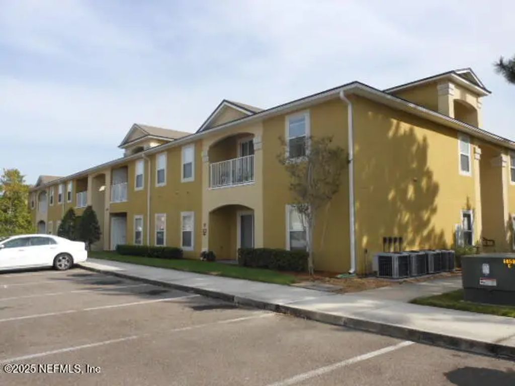 6860 Skaff Avenue 2-10, Jacksonville