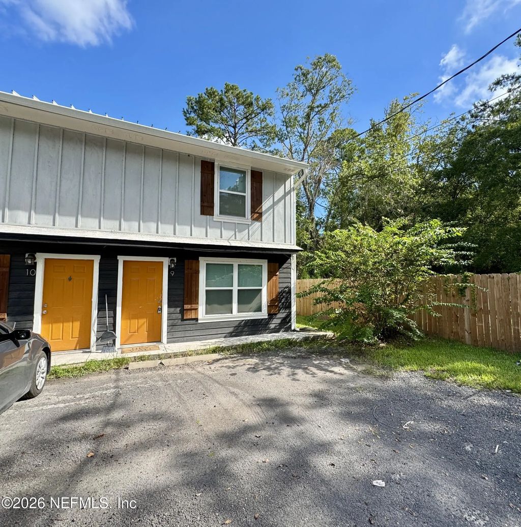 707 Rainer Road 9, Baldwin