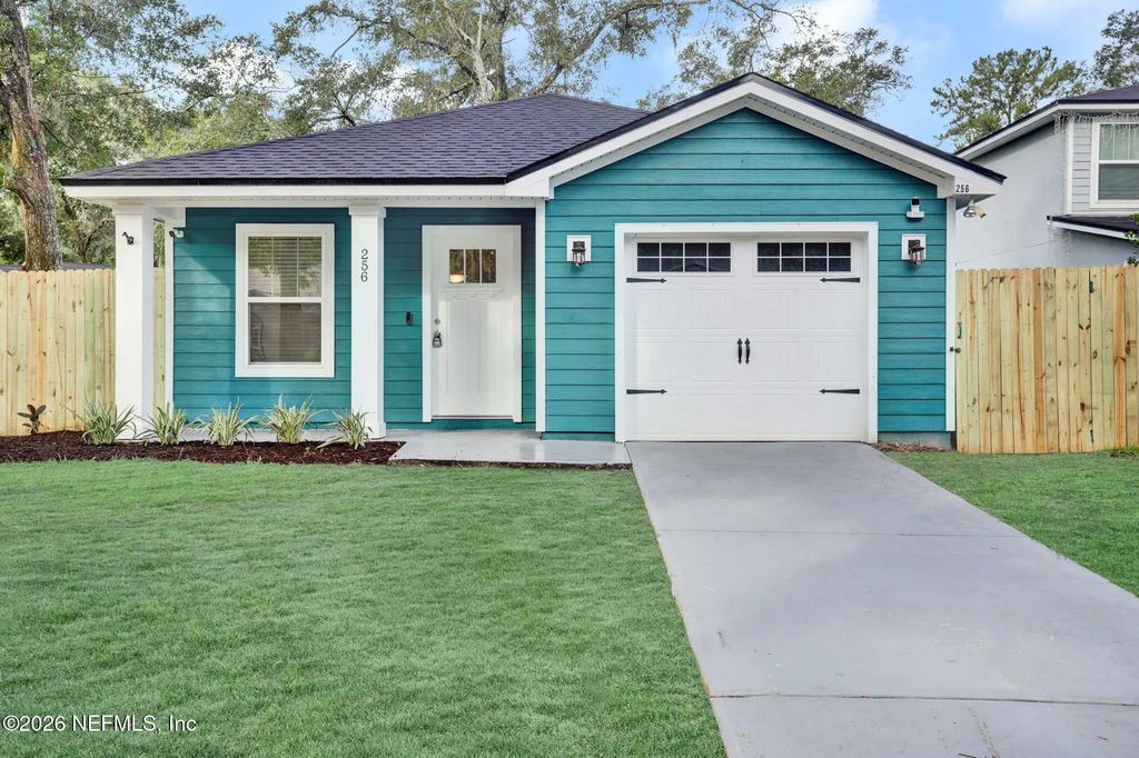 256 Aquarius Circle N, Jacksonville