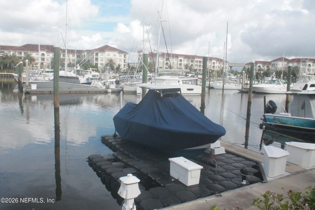Atlantic Boulevard E5, Jacksonville