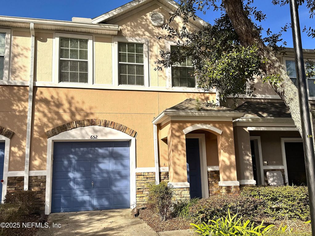 652 Crystal Way, Orange Park