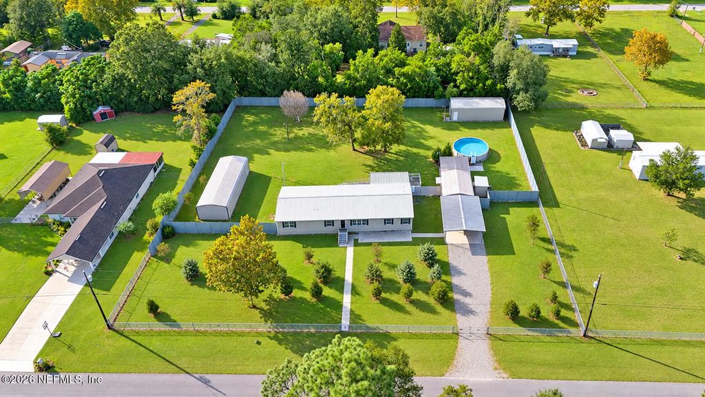 868 Johns Avenue, Orange Park