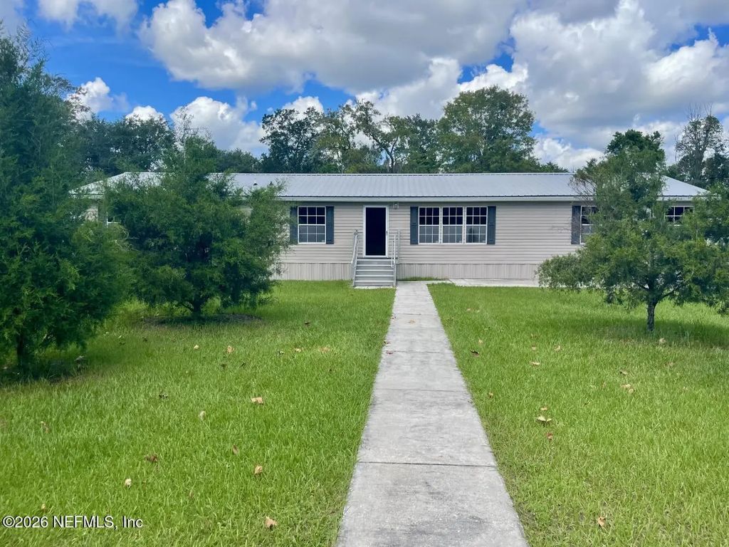 868 Johns Avenue, Orange Park