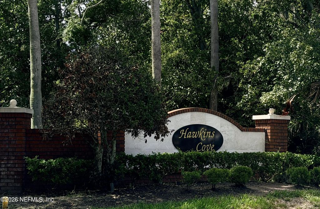 1824 Hawkins Cove Drive W, Jacksonville