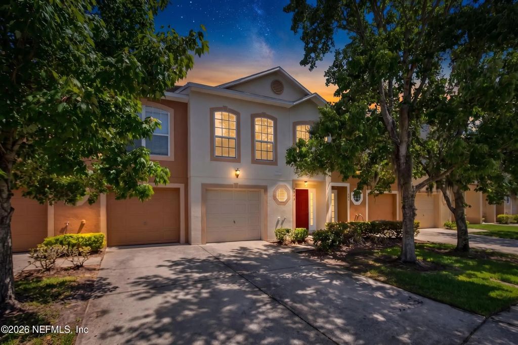 7038 Saint Ives Court, Jacksonville