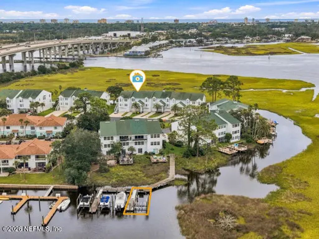 3359 Lighthouse Point Lane, Jacksonville