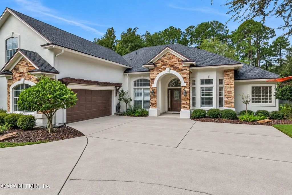 5001 Totem Court, St. Johns