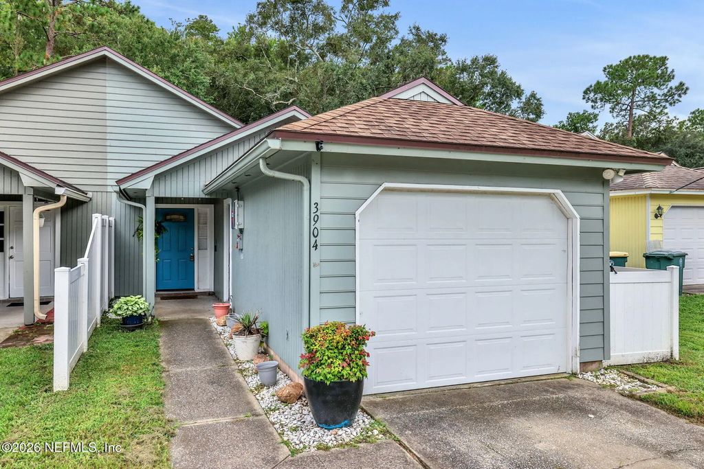 3904 Windridge Court, Jacksonville