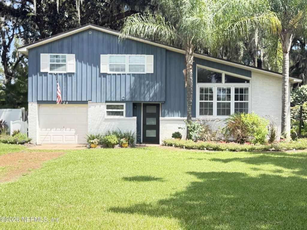 2128 Amelia Road, Fernandina Beach