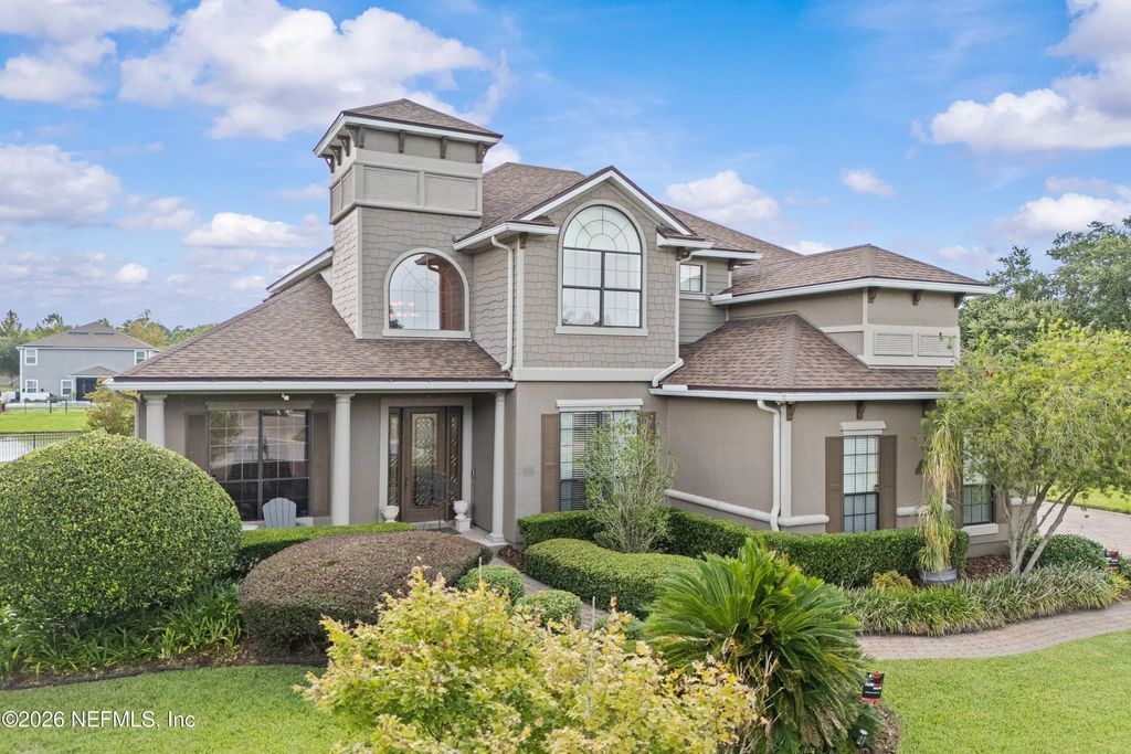 12130 Red Barn Court, Jacksonville
