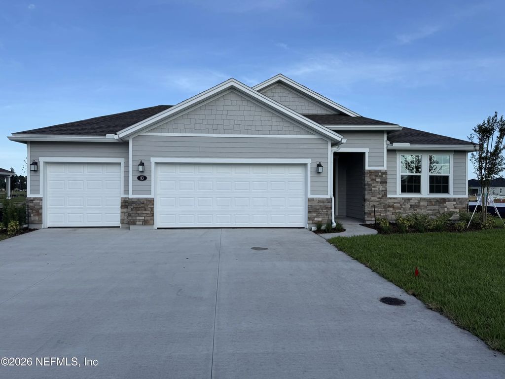 83 Golden Bell Avenue, Palm Coast