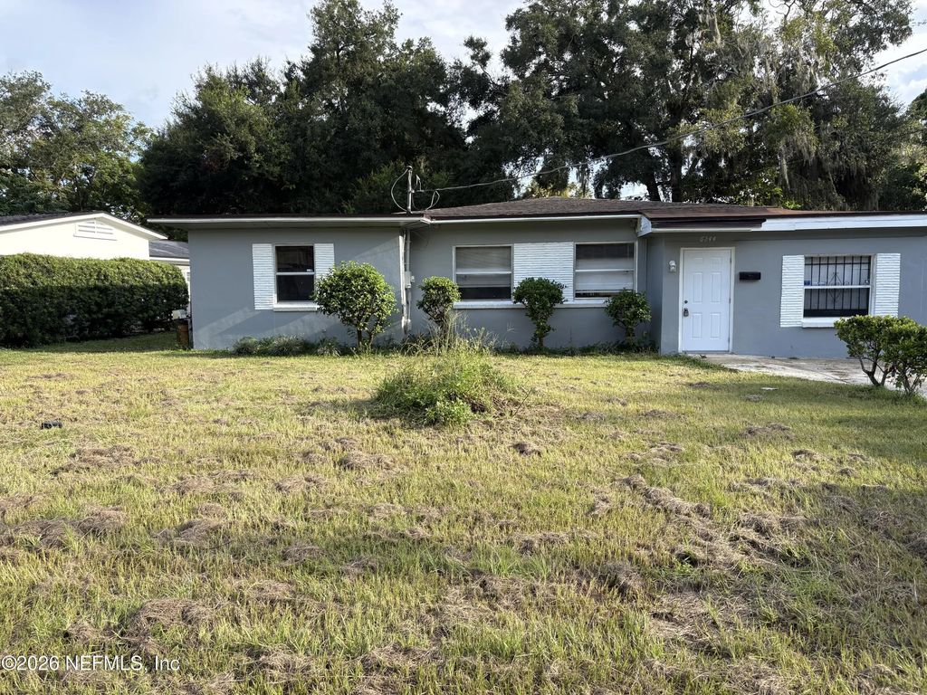 6244 Pine Bluff Drive, Jacksonville