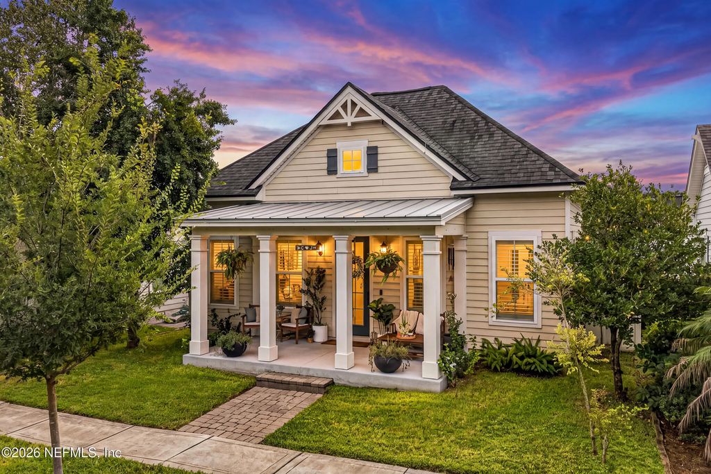 216 Riverwalk Boulevard, St. Johns