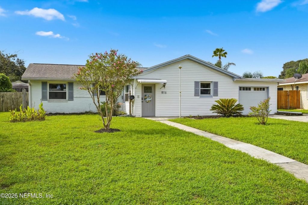 816 16th Avenue N, Jacksonville Beach
