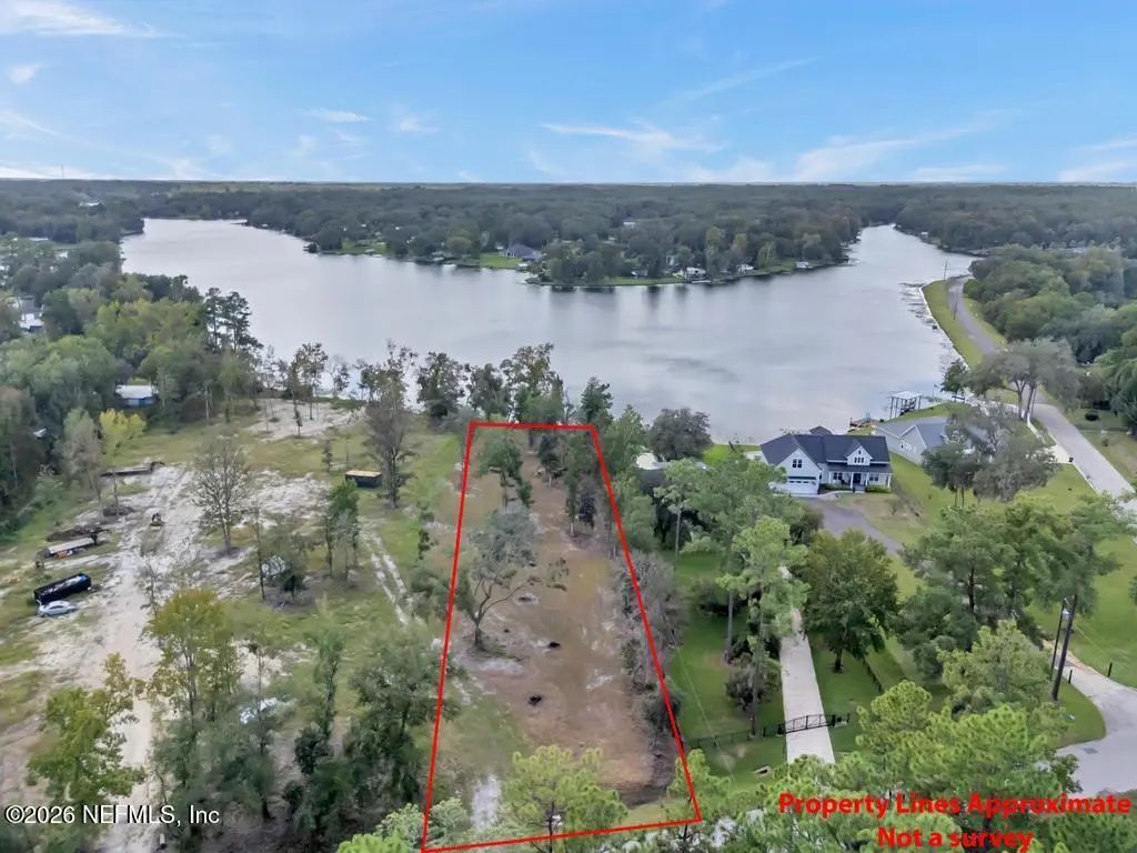 252 Lake Asbury Drive, Green Cove Springs