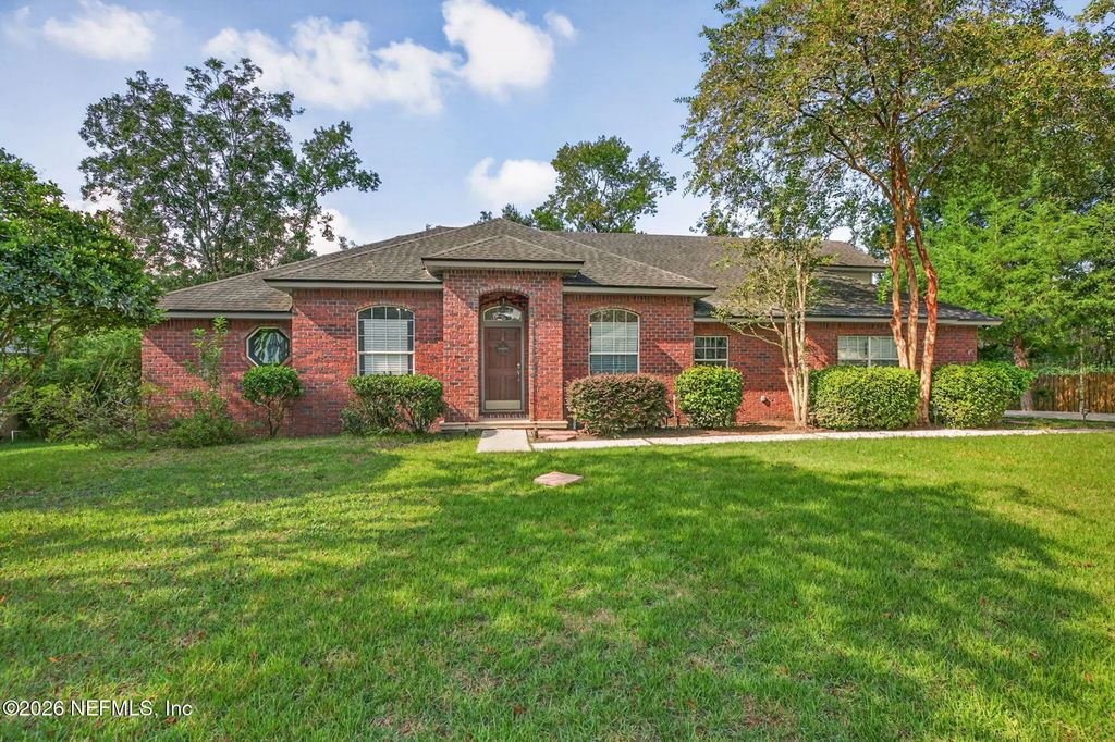 1756 Greenridge Circle S, St. Johns