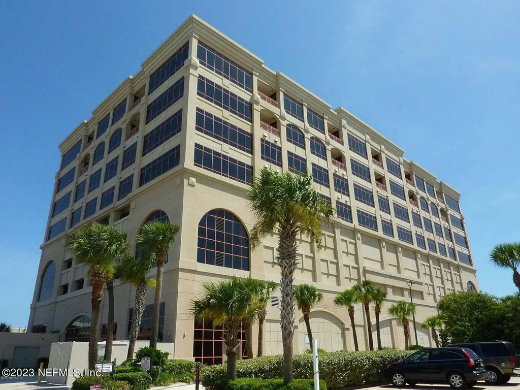 320 1st Street 811, Jacksonville Beach