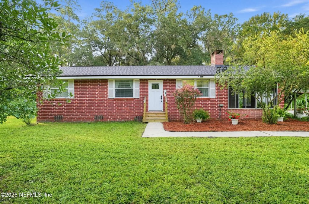 450370 State Road 200, Callahan