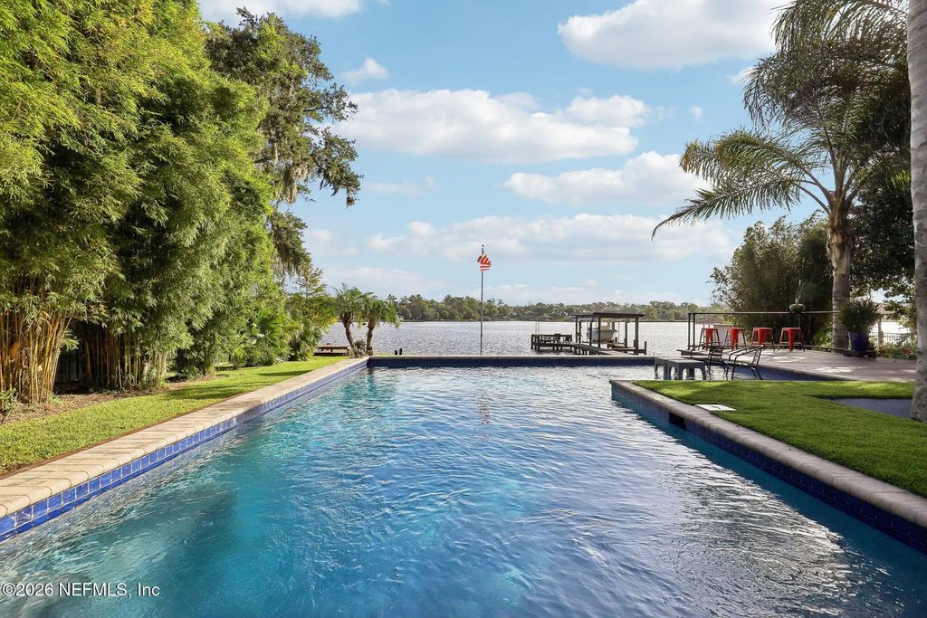 4537 Ortega Farms Circle, Jacksonville
