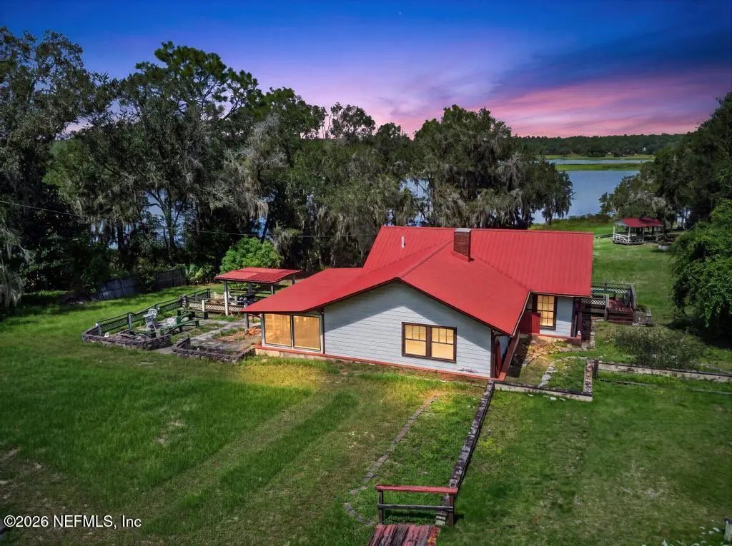 316 Macgill Street, Interlachen