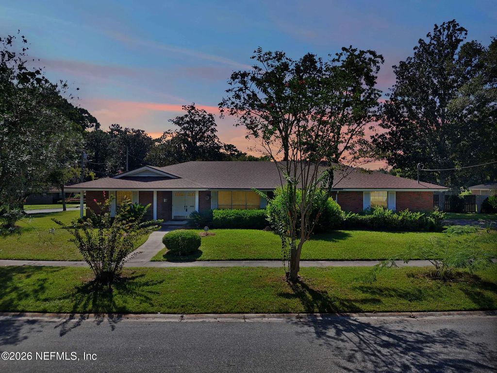 1207 Jamaica Court, Jacksonville