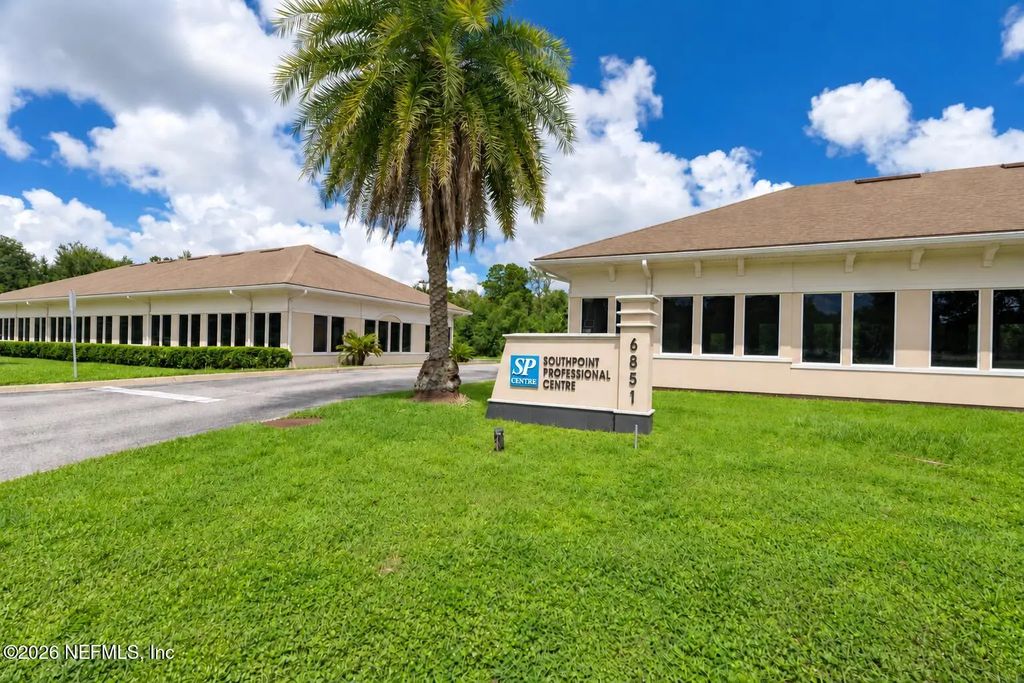 6851 Southpoint Parkway, Jacksonville