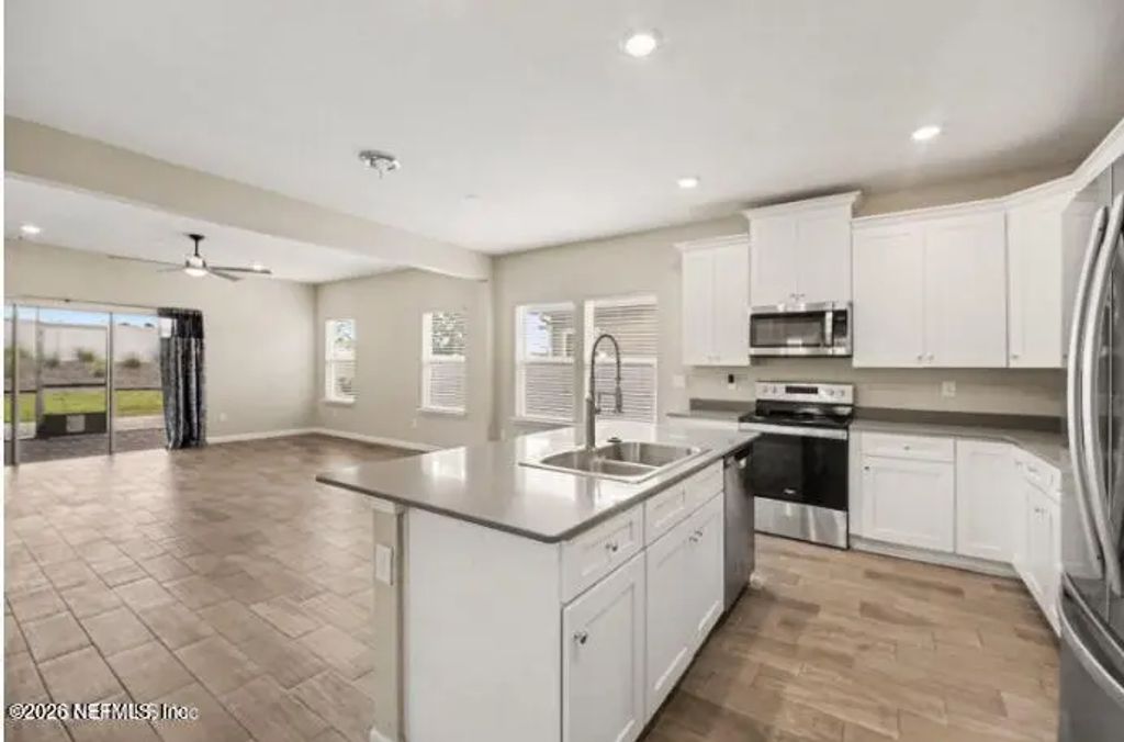 1181 Kendall Drive, Jacksonville