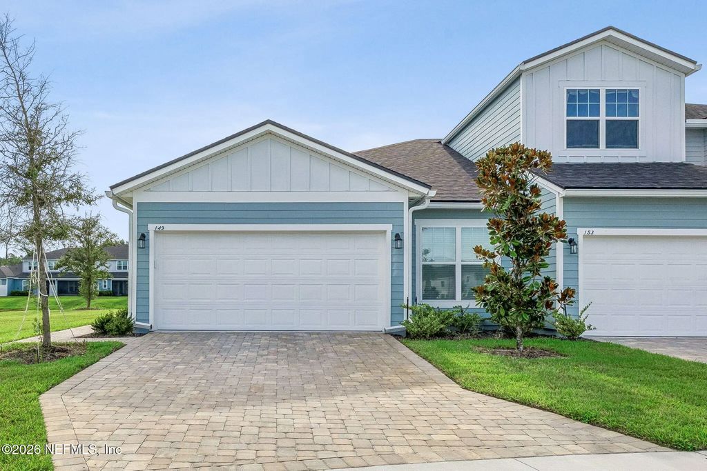 149 Silver Myrtle Court, St. Johns