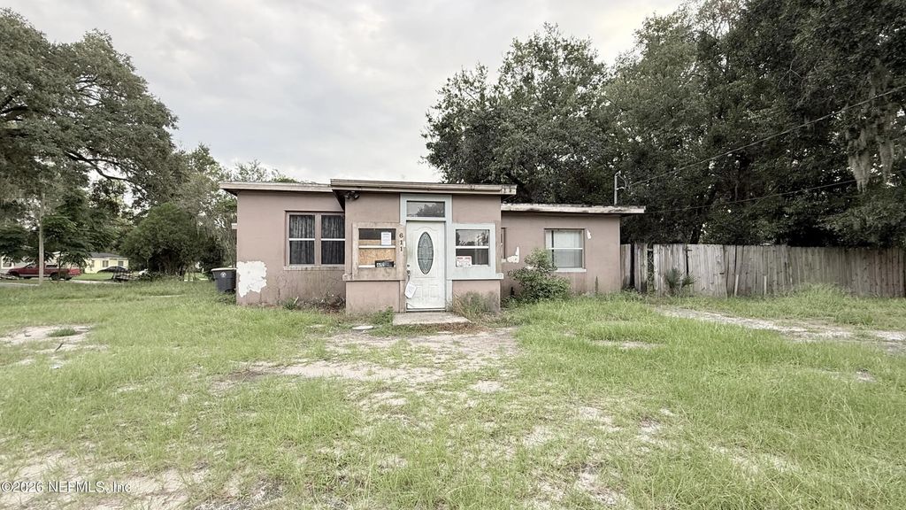 6118 Mercer Circle E, Jacksonville