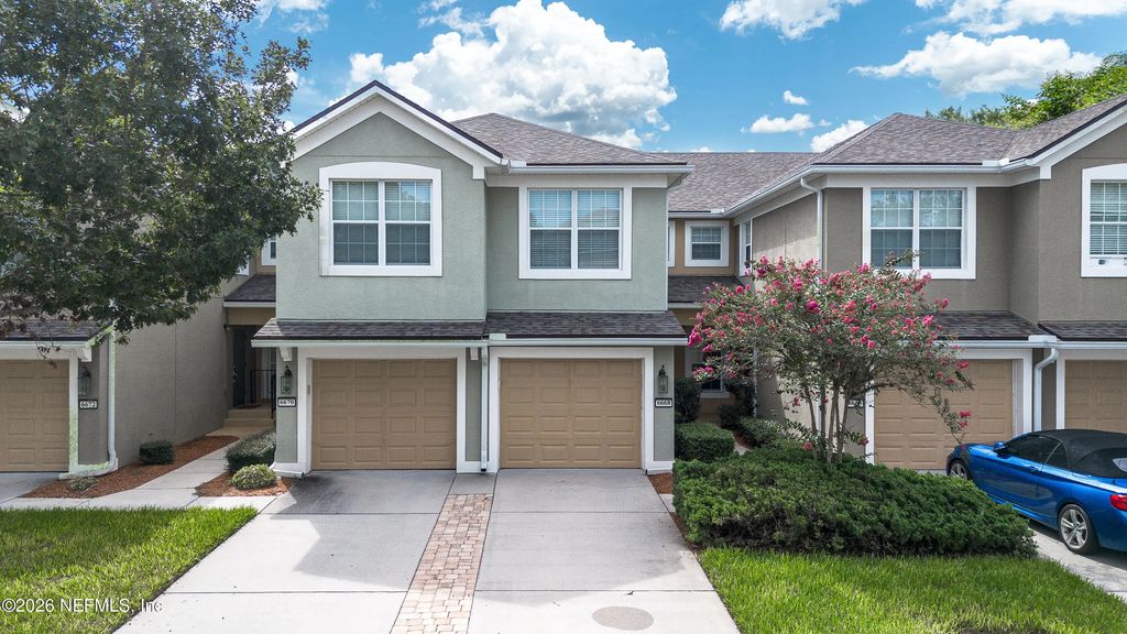 6668 White Blossom Circle 33f, Jacksonville