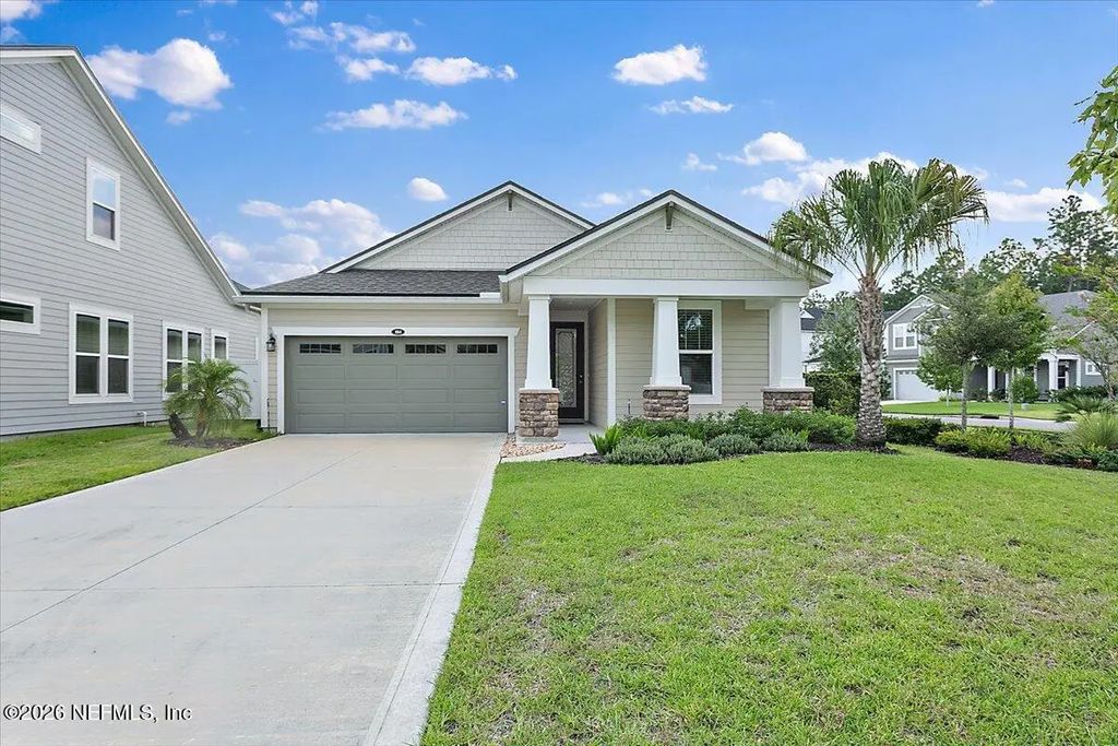 184 Oak Shadow Place, St. Johns