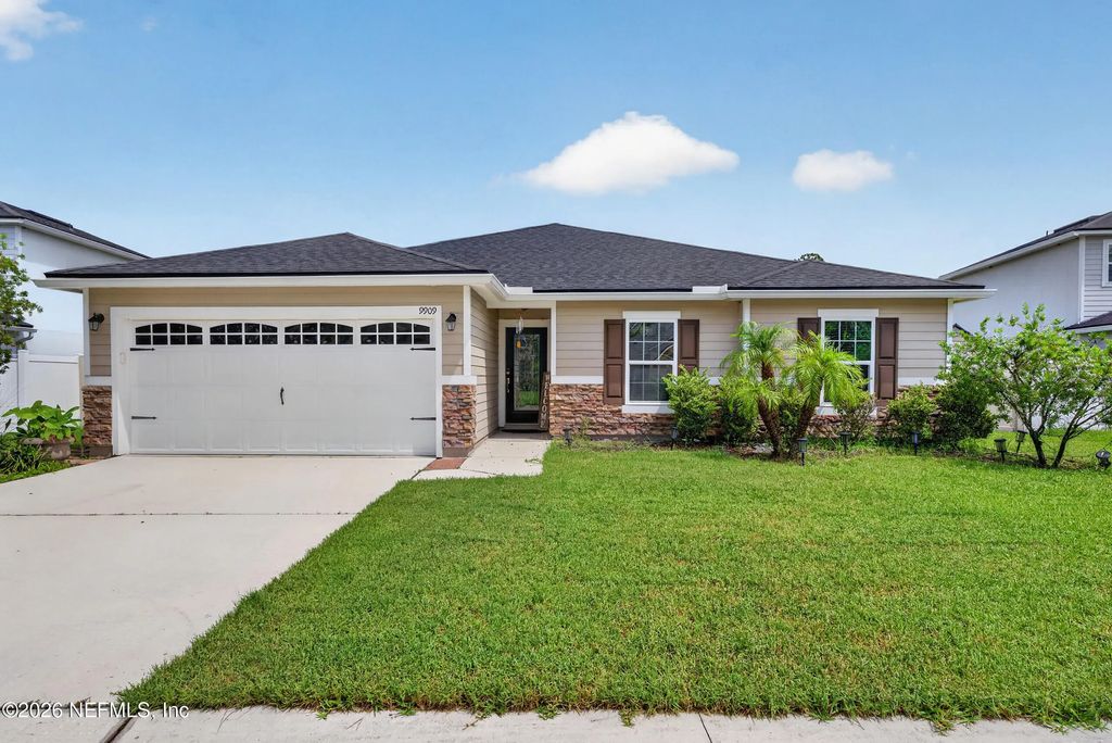 9909 Patriot Ridge Drive, Jacksonville